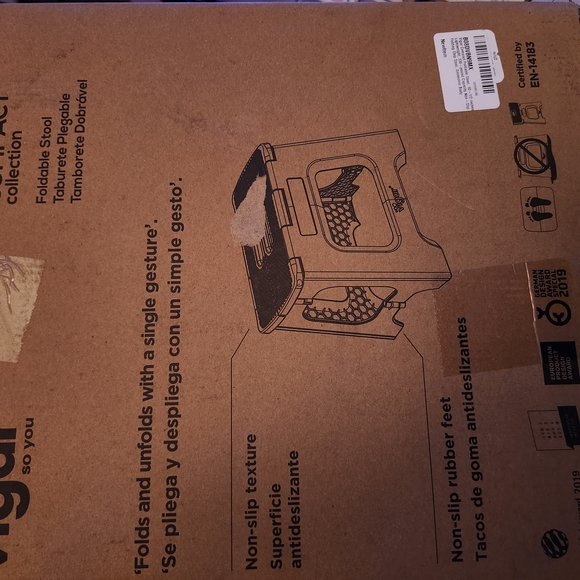 Foldable Step Stool with Geometric Pattern - Picture 2 of 4